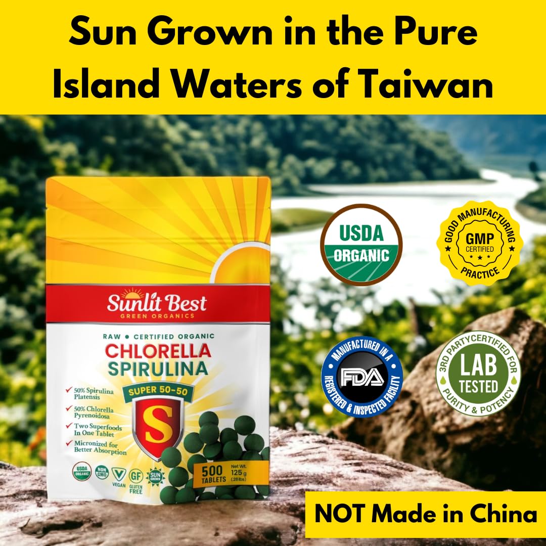 Sunlit Best Green Organics Chlorella Spirulina Tablets in hand