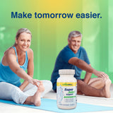 SUPER JOINT SUPPORT capsules in hand
