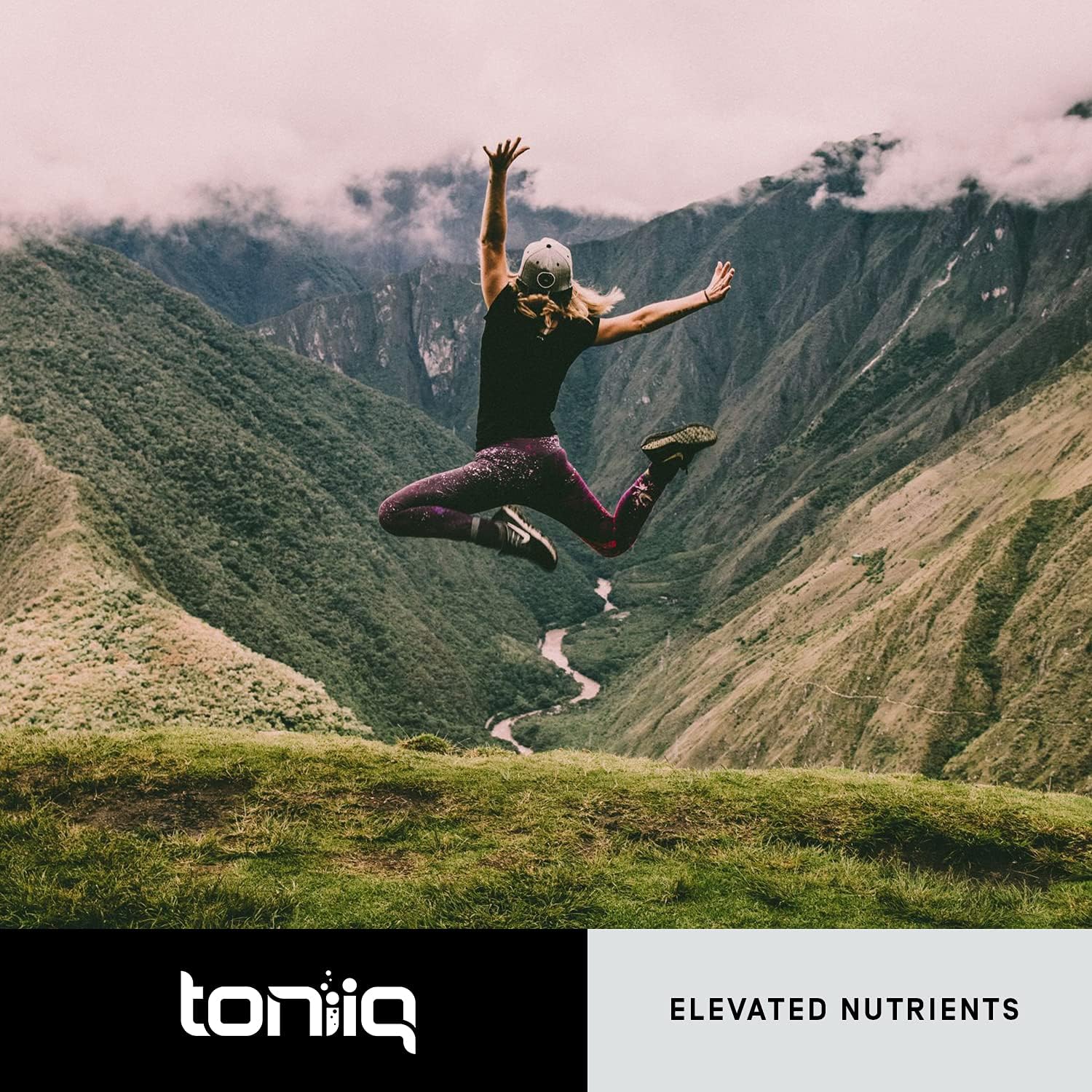 Toniiq Quercetin Capsules 1000mg with a glass of water