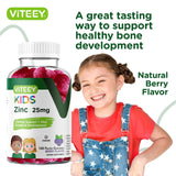 Viteey Zinc Gummies showing the delicious berry flavour